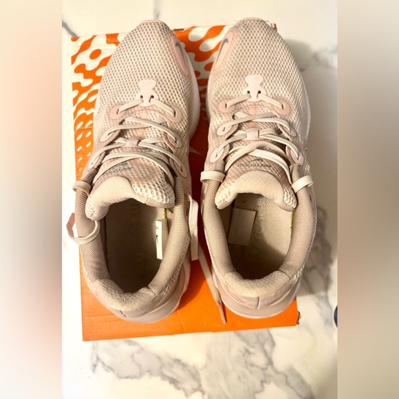 Nike Renew Women's Pink Running Shoes - Picture 4 of 7